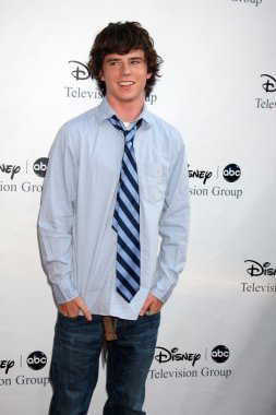 Charlie Mcdermott
