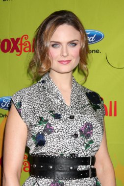 Emily Deschanel