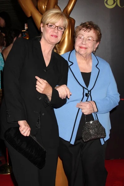 Bonnie Hunt & Madre — Foto de Stock