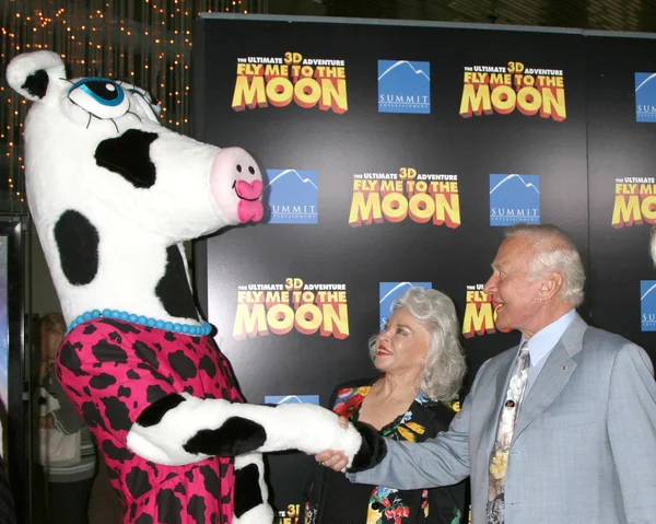 Lois and Buzz Aldrin — Stock Photo, Image