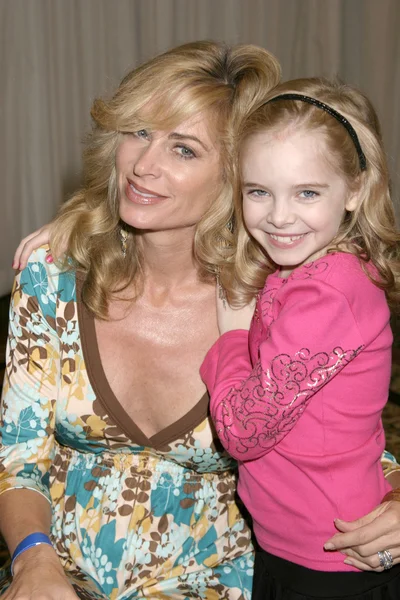 Eileen Davidson e Darcy Rose Byrnes — Fotografia de Stock