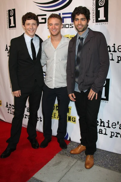 Gabriel zondag, michael welch, adrian grenier — Stockfoto