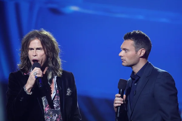 Steven Tyler, Ryan Seacrest — Foto de Stock