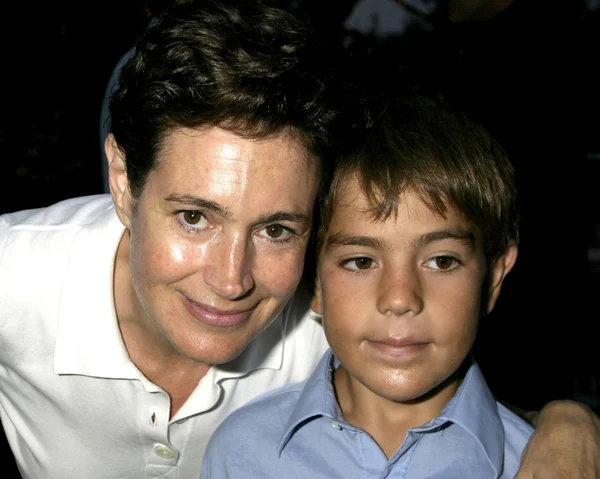 Sean Young and Son Quinn — Stock Photo, Image