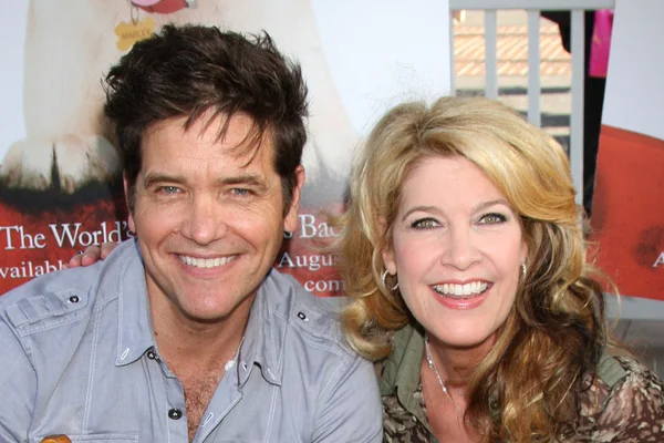 Michael Damian y su esposa Janeen Damian — Foto de Stock