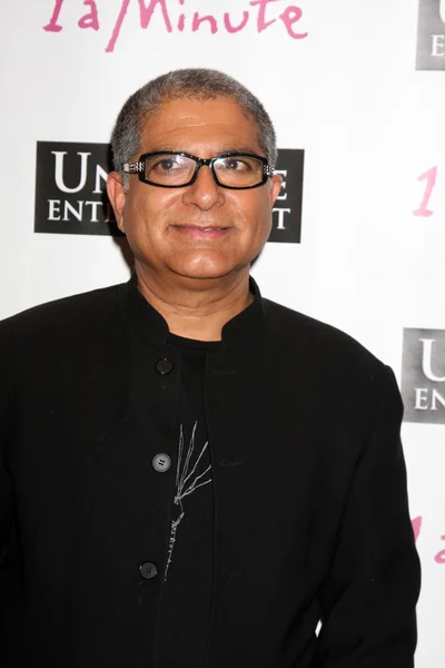 Dr. Deepak Chopra — Stockfoto