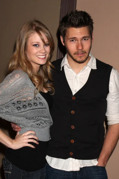 Kim Matula, Scott Clifton — Zdjęcie stockowe