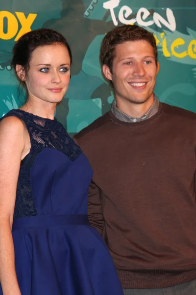 Alexis Bledel & Zach Gilford — Stock Fotó