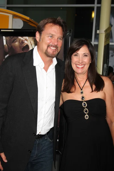 Greg Evigan & Pamela Serpe — Stockfoto