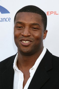 Roger Cross