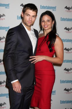 Liam McIntyre, katrina hukuk