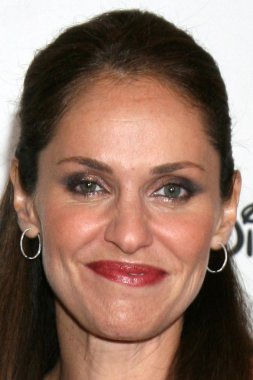 Amy Brenneman