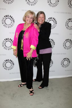 Tina Cole, Ronne Troup