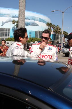 Adrien brody ve brian austin green
