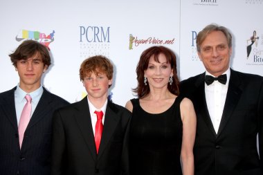 Marilu henner, oğlu, kocası