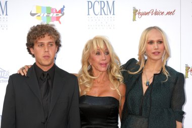 Sean Landon, Cindy Landon, Jennifer Landon