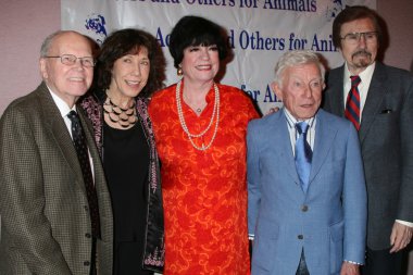Lily tomlin, jo anne worley, arte johnson ve gary owens