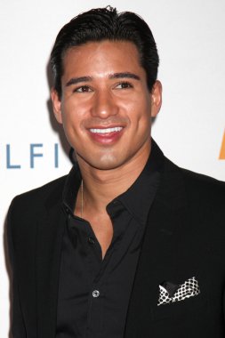Mario Lopez