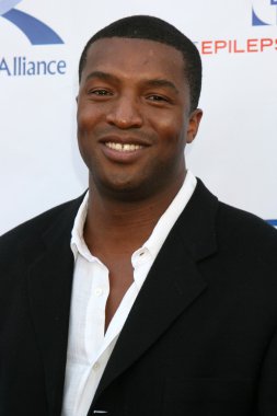 Roger Cross