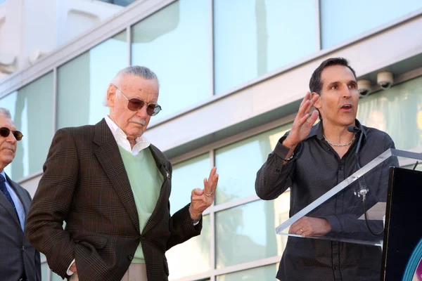 Stan Lee idealna Todd Mcfarlane — Zdjęcie stockowe