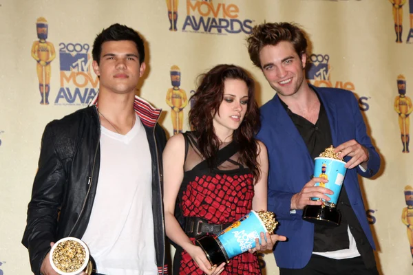 Taylor Lautner, Kristen Stewart & Robert Pattinson — Stockfoto