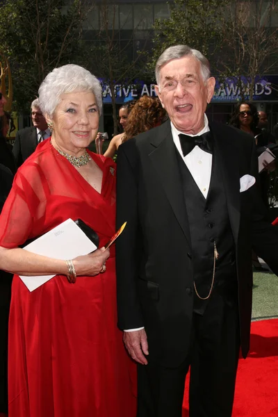 Shelley Berman und Ehefrau — Stockfoto