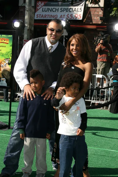 Toni Braxton & Family — Stock Photo, Image