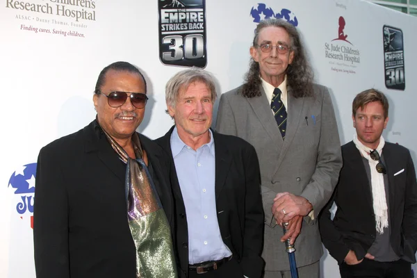 Billy Dee Williams, Harrison Ford, Peter Mayhew et Ewan McGrego — Photo