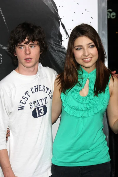 Charlie Mcdermott idealna Shelby Young — Zdjęcie stockowe