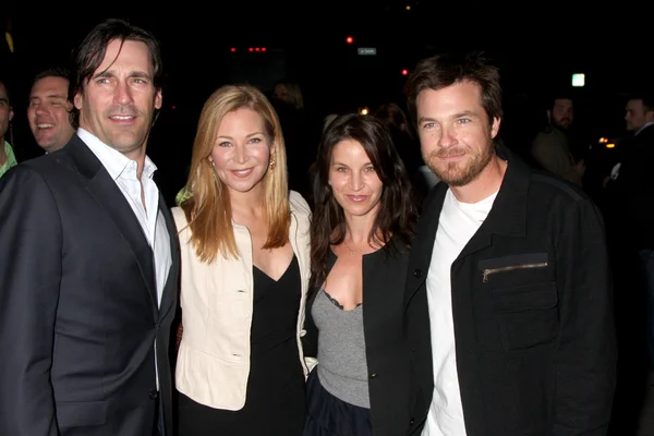 Jon hamm, jennifer westfeldt, jason bateman & manželka — Stock fotografie