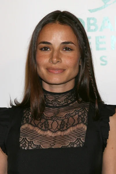 Mia Maestro — Stockfoto