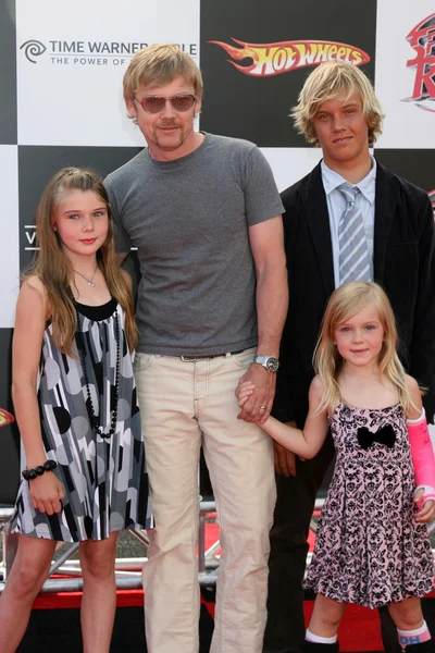 Rick Schroeder et sa famille — Photo