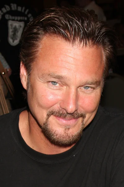 Greg Evigan — Stockfoto