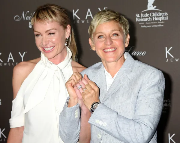 Portia DeRossi & Ellen DeGeneres — Stock Photo, Image