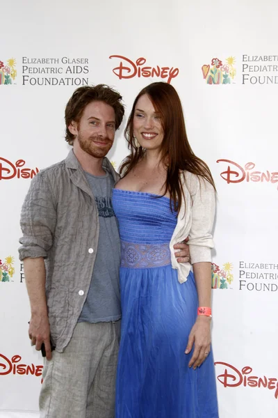 Seth Green & Claire Grant — Stock Photo, Image