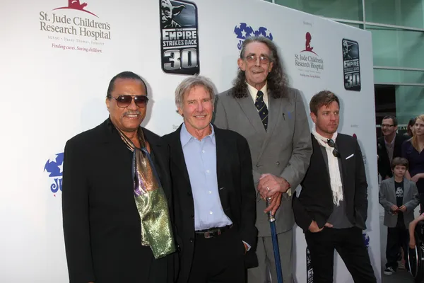 Billy Dee Williams, Harrison Ford, Peter Mayhew e Ewan McGrego — Foto Stock