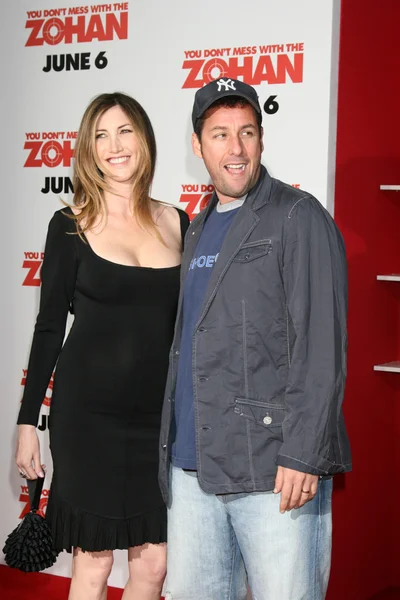 Adam Sandler et sa femme — Photo