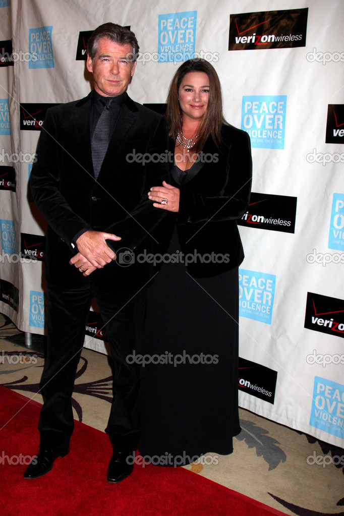 Pierce Brosnan & Wife Keely Shaye Smith Brosnan Stock Editorial Photo