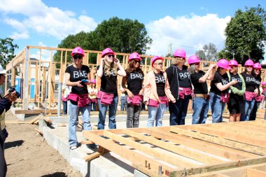 Sarah brown, kimberly matula ve kalın n güzel mürettebat