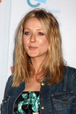 Jennifer Finnigan