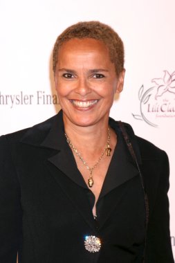 Shari Belafonte