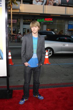 Sterling Knight