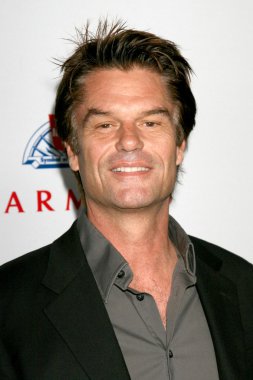 Harry Hamlin