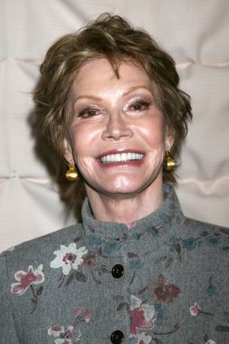 Mary Tyler Moore
