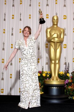 Melissa Leo