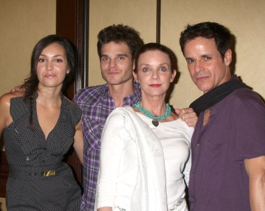 Greg rikaart, emily o'brien, judith chapman & Hıristiyan leblanc