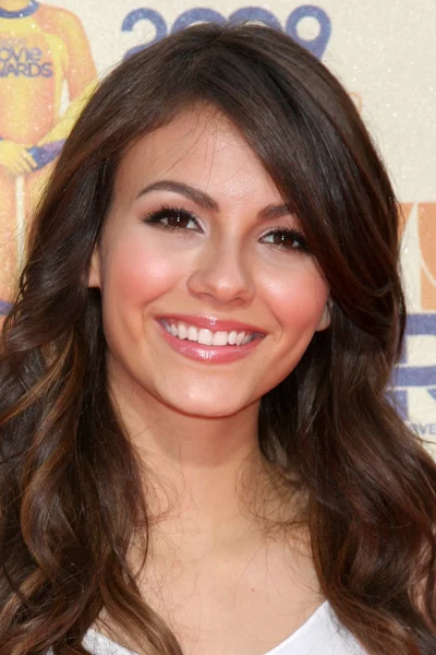 Victoria Justice — Stockfoto