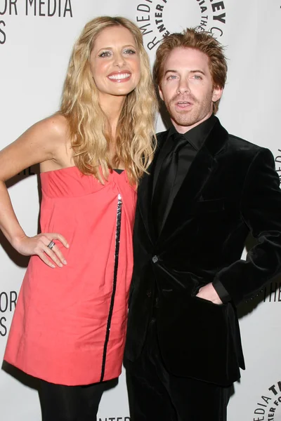 Sarah Michelle Gellar y Seth Green — Foto de Stock