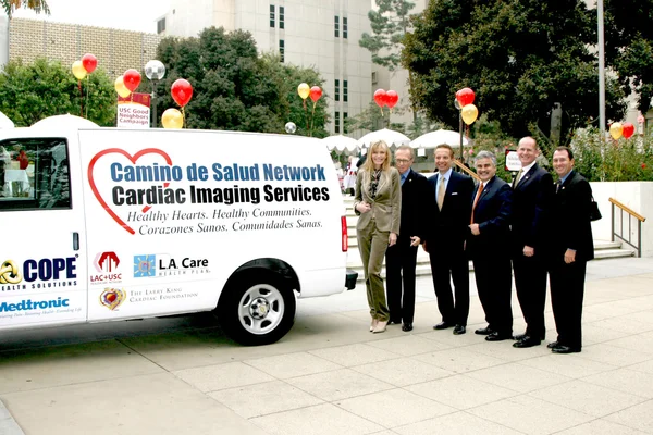 Shawn & Larry King, Carmen Puliafito, Pete Delgado, Allen Miller, Larry King jr — Stock Photo, Image