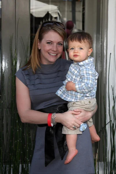 Melissa Joan Hart ve oğlu Braydon Hart Wilkerson — Stok fotoğraf